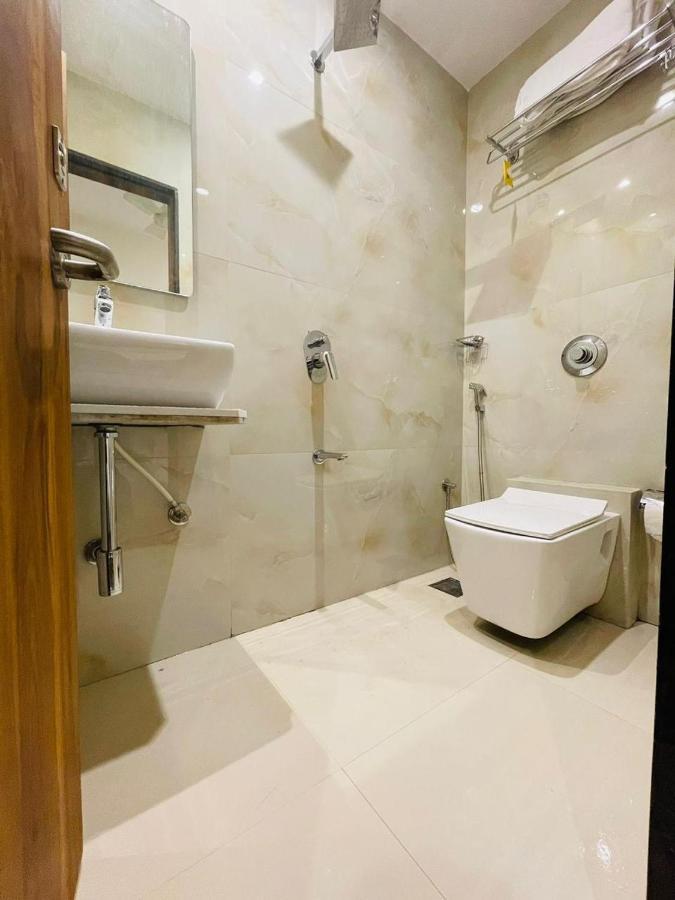 Hotel Hilton Suites มุมไบ ภายนอก รูปภาพ
